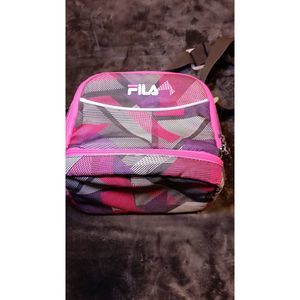 Fila girls lunch
